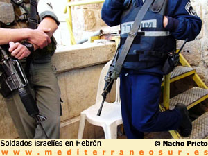 Hebron: soldados