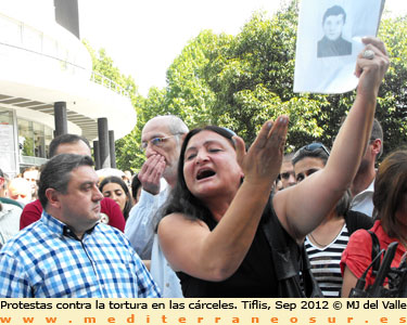 Manifestacin contra los abusos en prisin